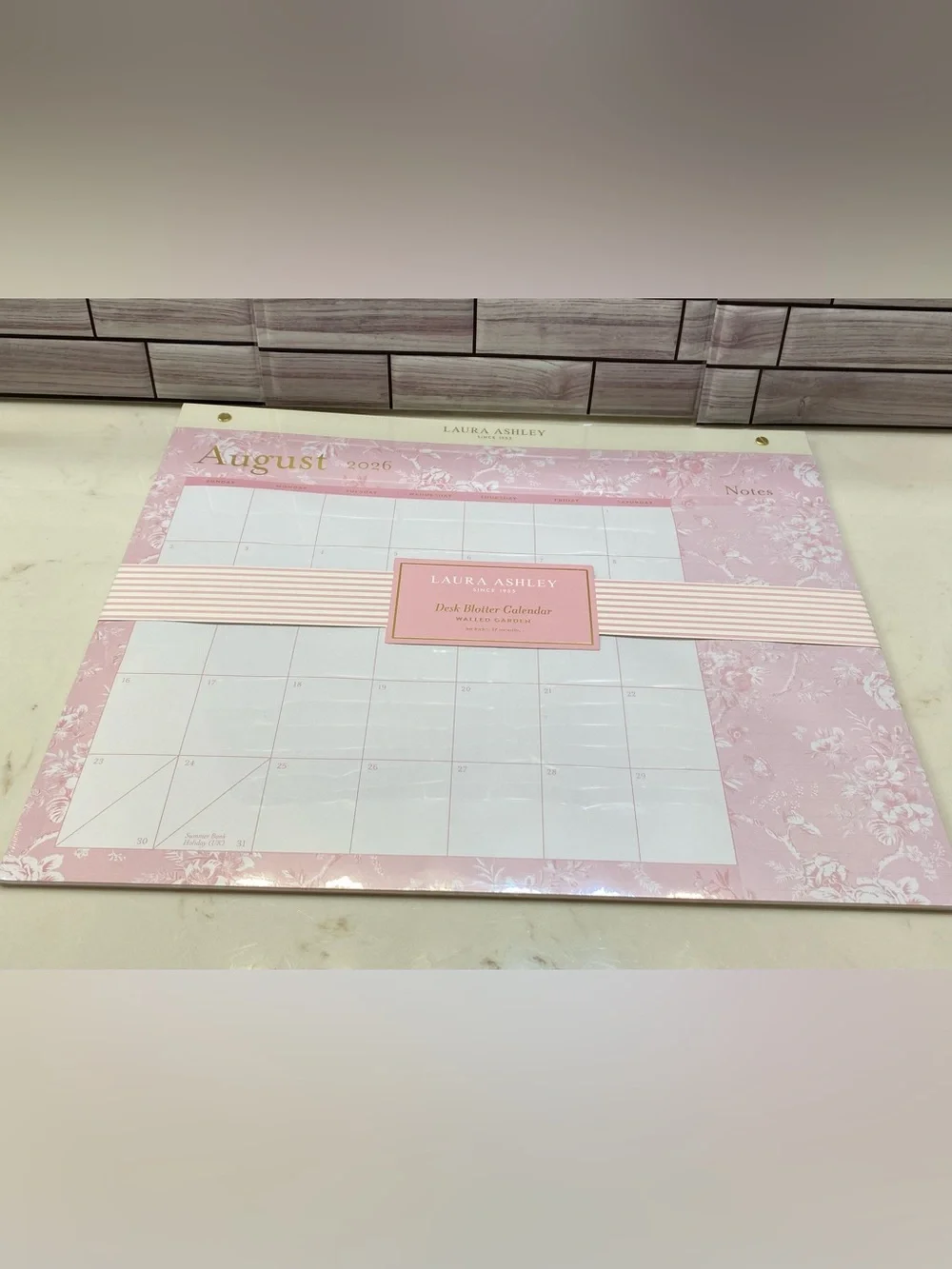 Laura Ashley  ❤️2027 17-Month Desk Blotter Calendar/Planner 14x17” New